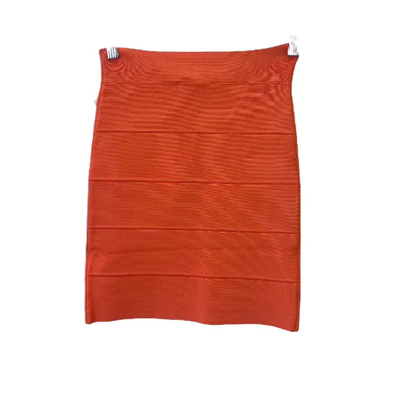 Skirt Mini & Short By Bcbgmaxazria  Size: 6