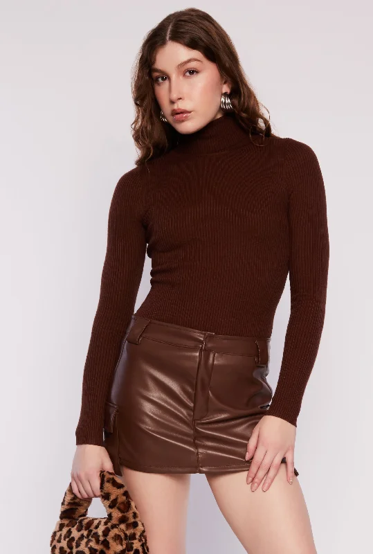 Ribbed Knit Long Sleeve Turtleneck Top